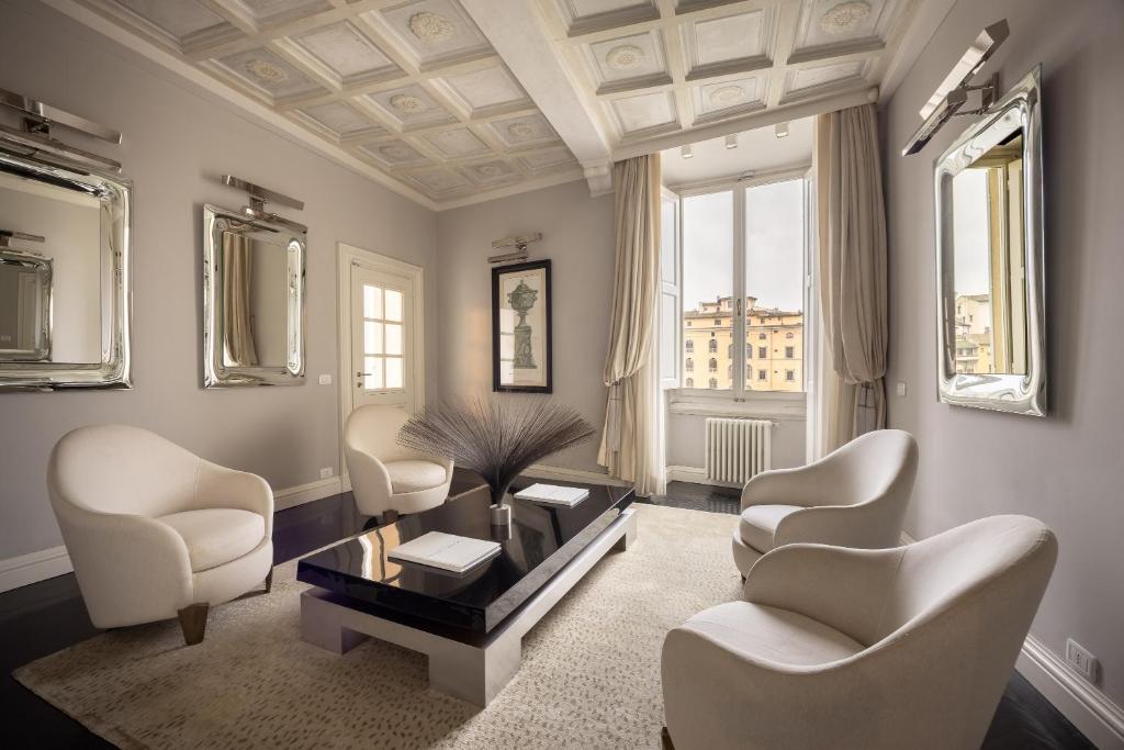 Acciaiuoli Luxury Suite by MMega - 1