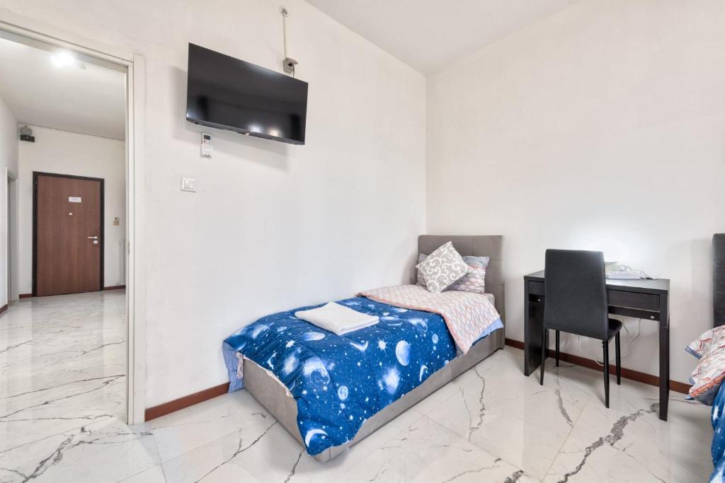 Cesare Room in Apartment - 2