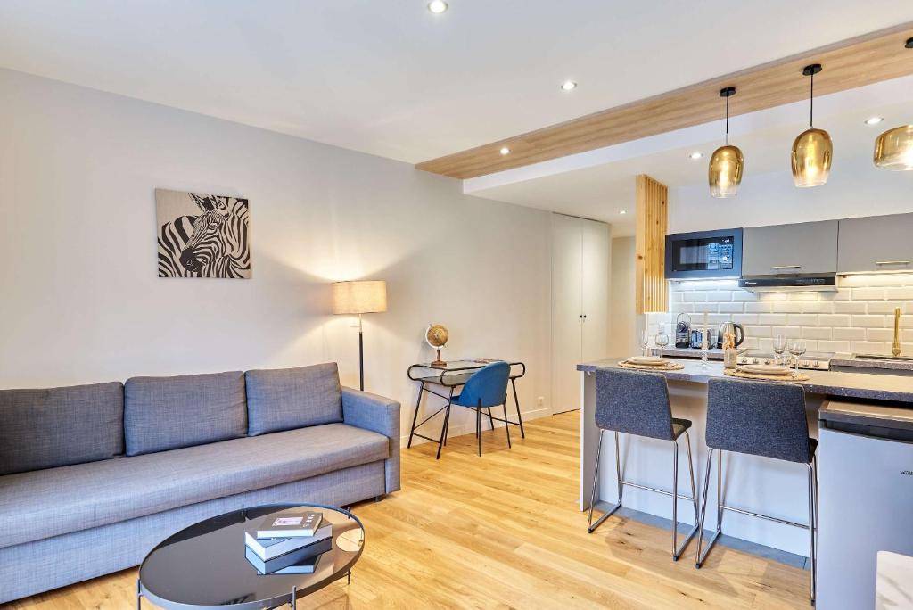 Modern Apartment Champs Elysees Trocadero - 2