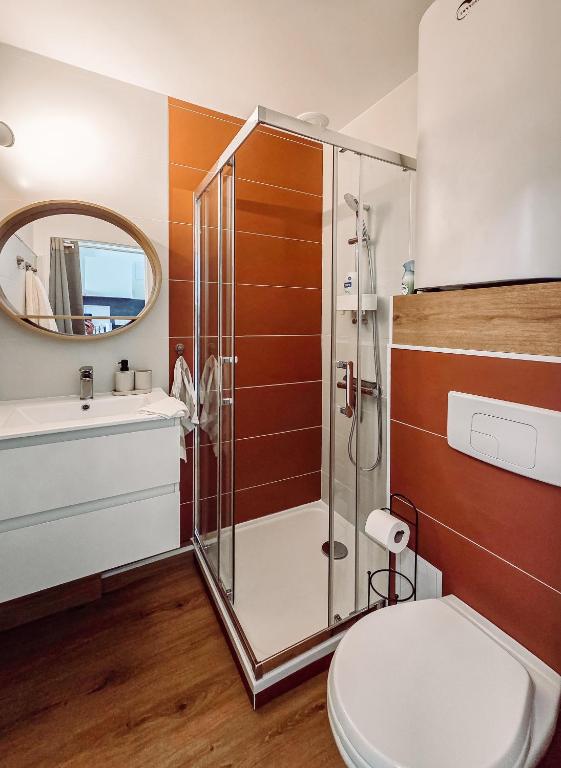 Studio refait à neuf au pied des thermes - 2