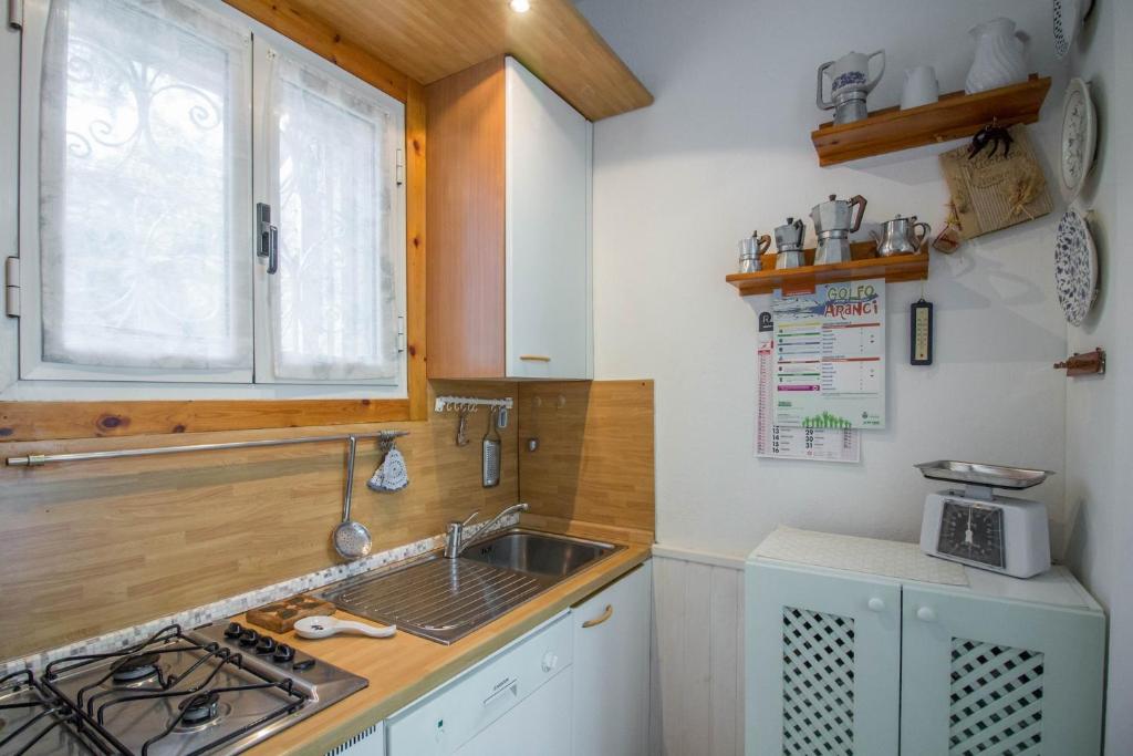 GuestHost - Golfo Aranci Lovely Nest with Veranda - 2