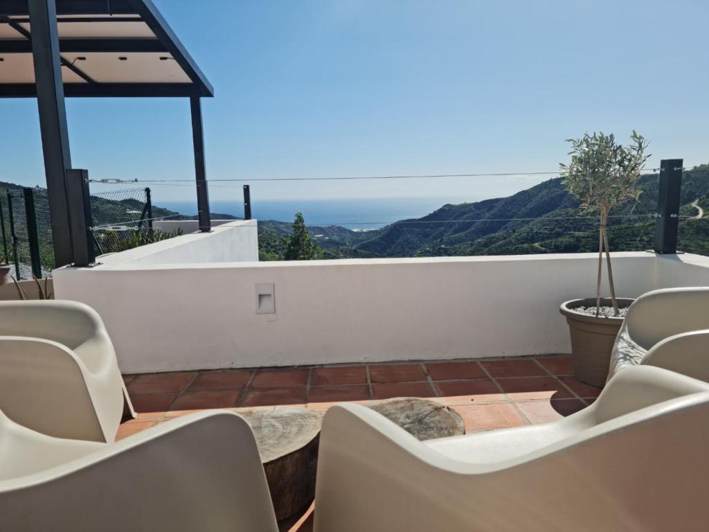 Casa La Jolla B&B - 4
