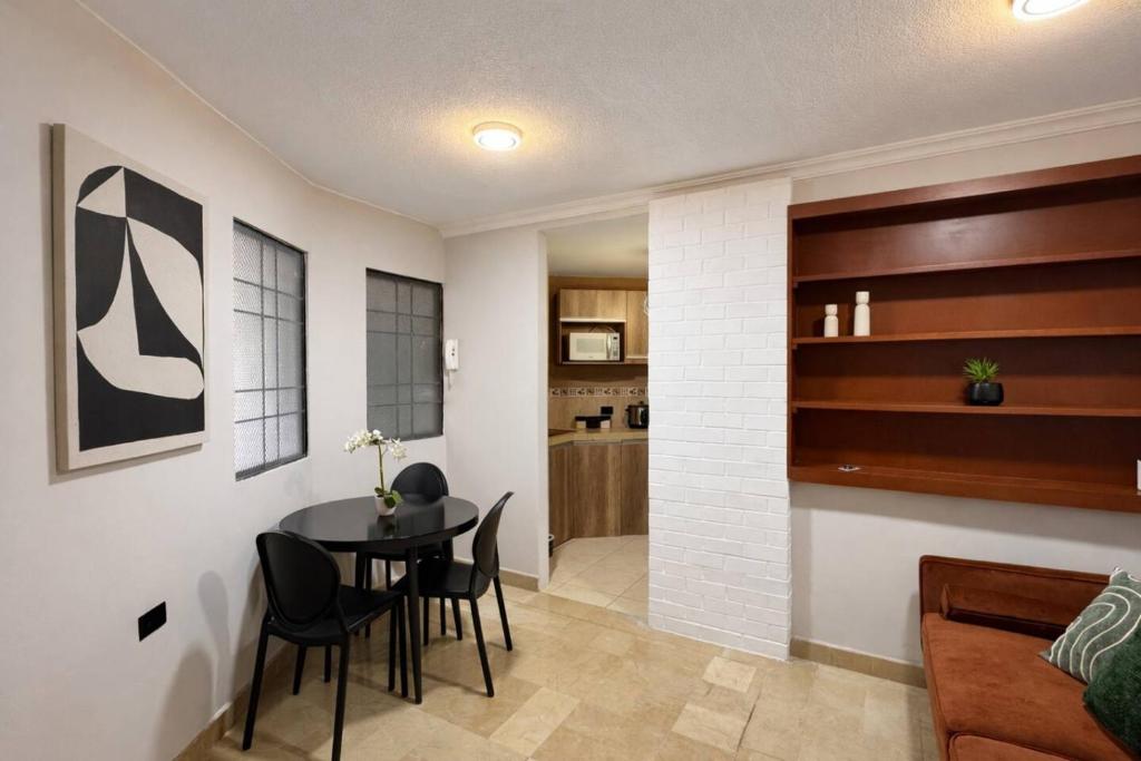 Suite in Lomas de Urdesa walk to Tennis Federation - 2