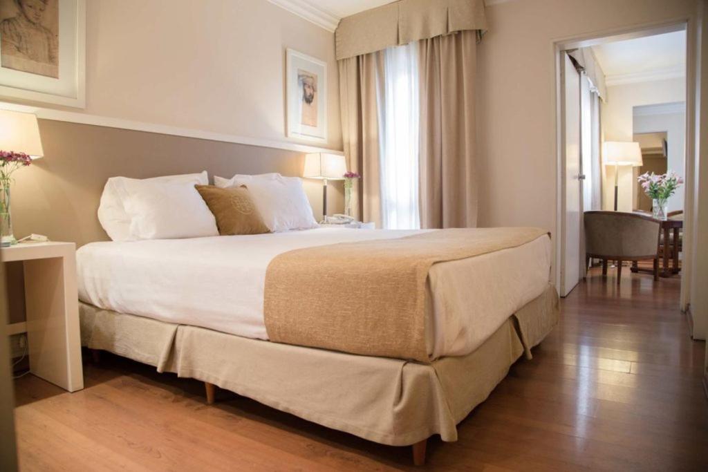 Huentala Hotel - 4