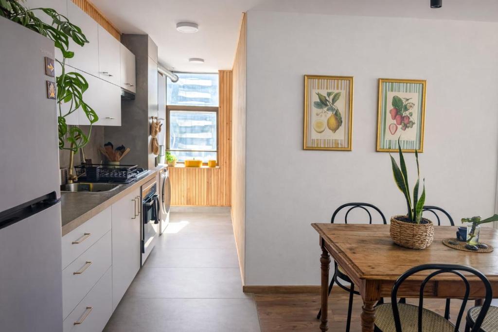 Depto con terraza y vista a volcanes, parking, Smart TV y self check-in - 2
