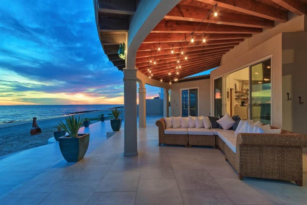 One of a Kind Beachfront Home Estrella del Mar - 1