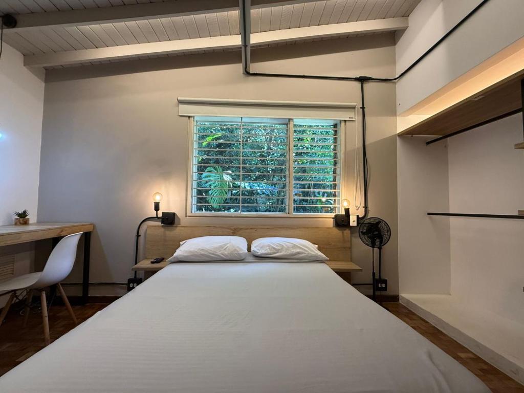 Studio apartment for 2 people in Poblado FRN105 By Roots Rentals - 5