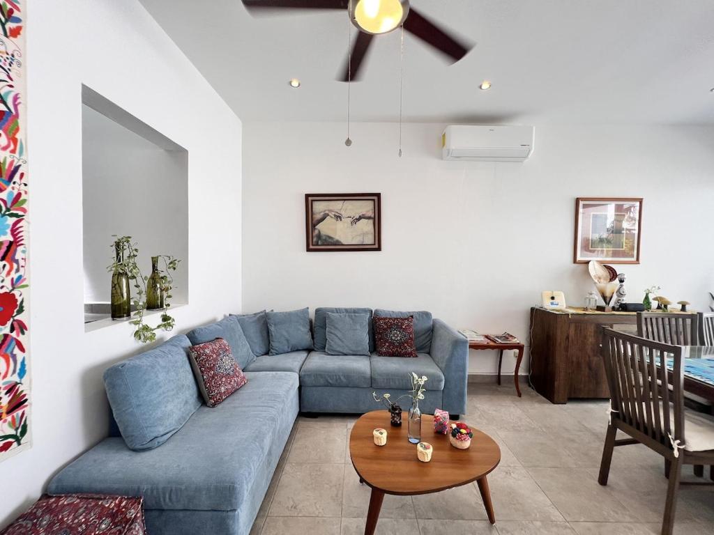 Cozy House with Private Pool 2BD 3BR - 1