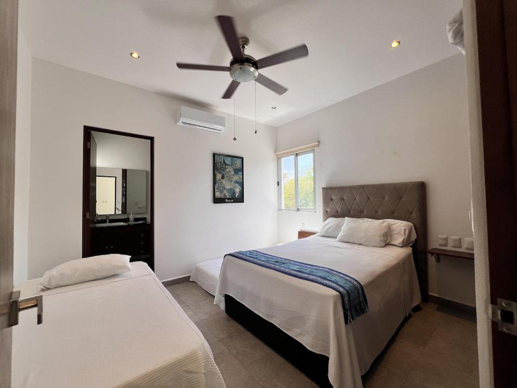 Cozy House with Private Pool 2BD 3BR - 3