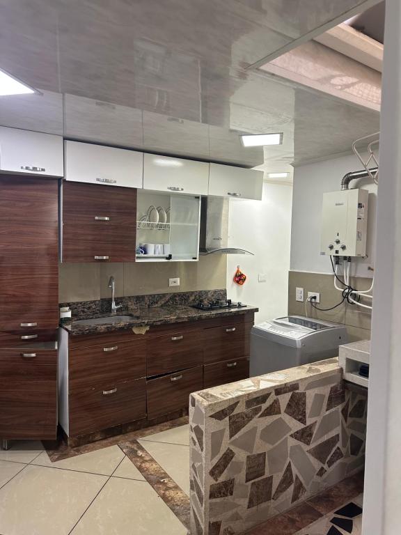 Laureles Group House - 5