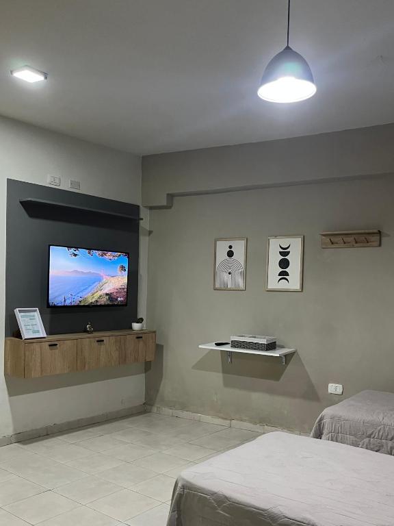 Monoambiente en el centro 3 - 5