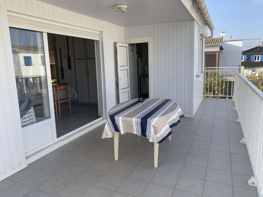 AIG 48 – Chalet climatisé – Gruissan – 6 personnes - 5