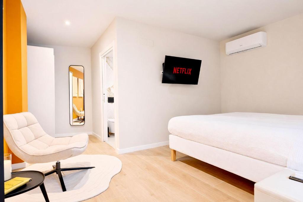 SariStays Valencia Luxury City Loft - 3