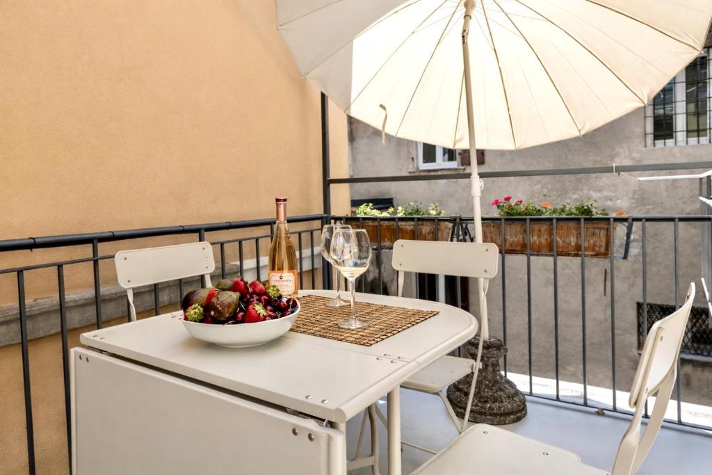 2 bedrooms 70 meters from lake and cathedral - 3