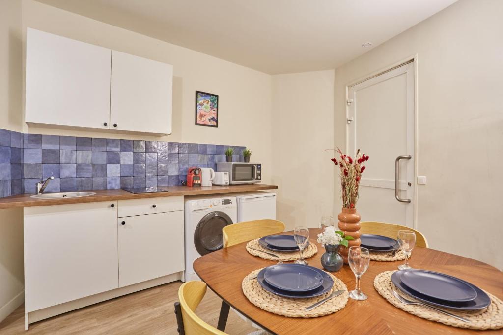 Apartment Parc des Expositions by Studio prestige - 2