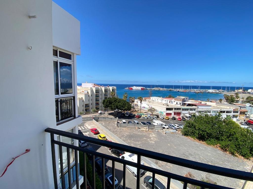 1 BR Sea View · Steps to Beach · Los Cristianos - 3