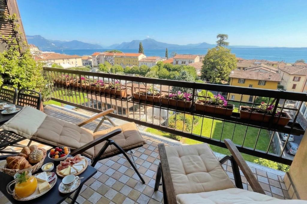 CIAO LAGO Family Apartment DesenzanoLoft Official Partner Homes & Villas by Marriott Bonvoy - 5