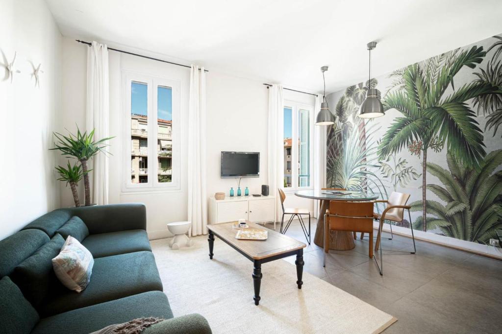 Appartement 2 Chambres climatisées au Carré d Or Nice à 5 min des Plages et de la Promenade des Anglais dans un environnement Calme - 1