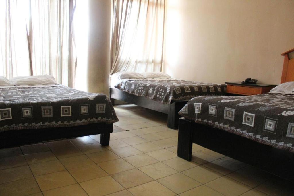Hotel Regis - 2