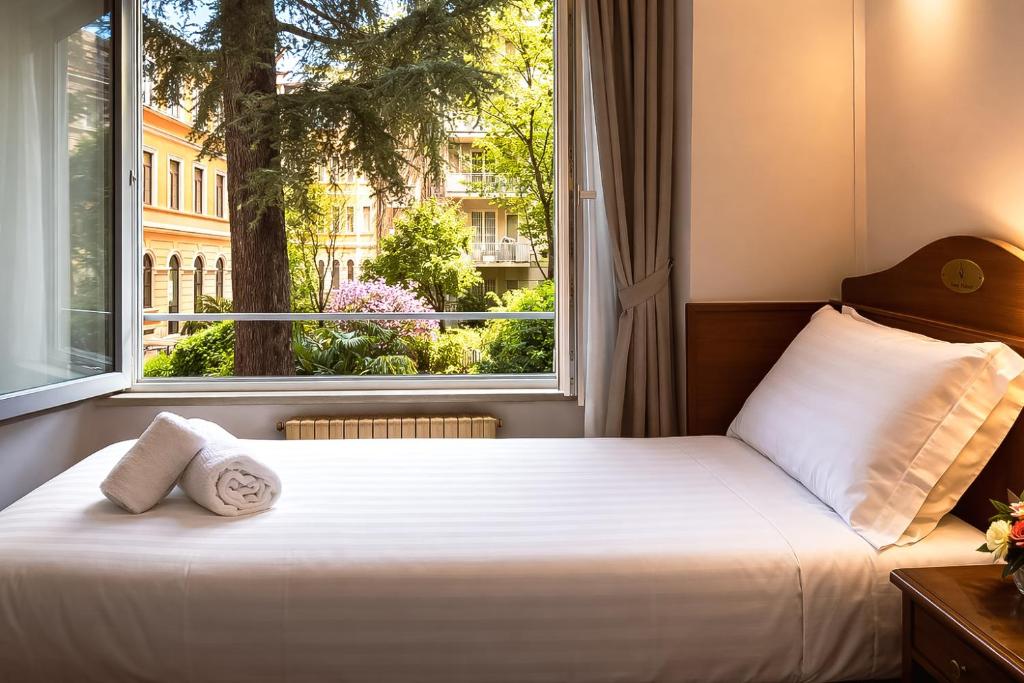Hotel Pavone - 1