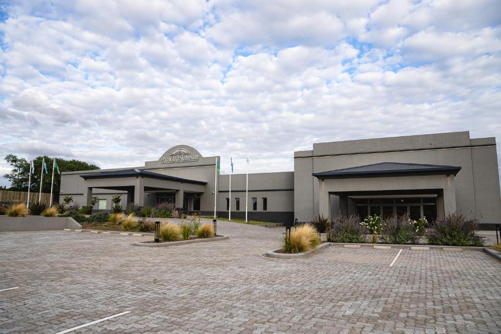 Howard Johnson Hotel, Spa & Convention Center Bahia Blanca - 2