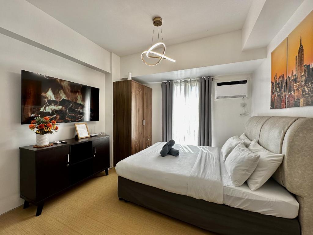 Centrio Tower Studio Unit beside AYALA MALL-15