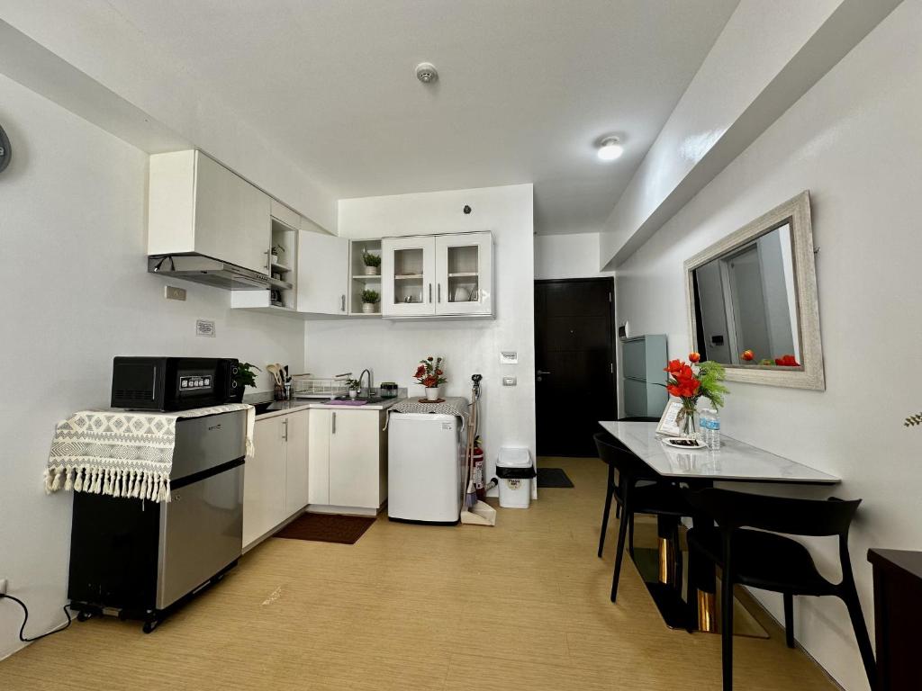 Centrio Tower Studio Unit beside AYALA MALL-15