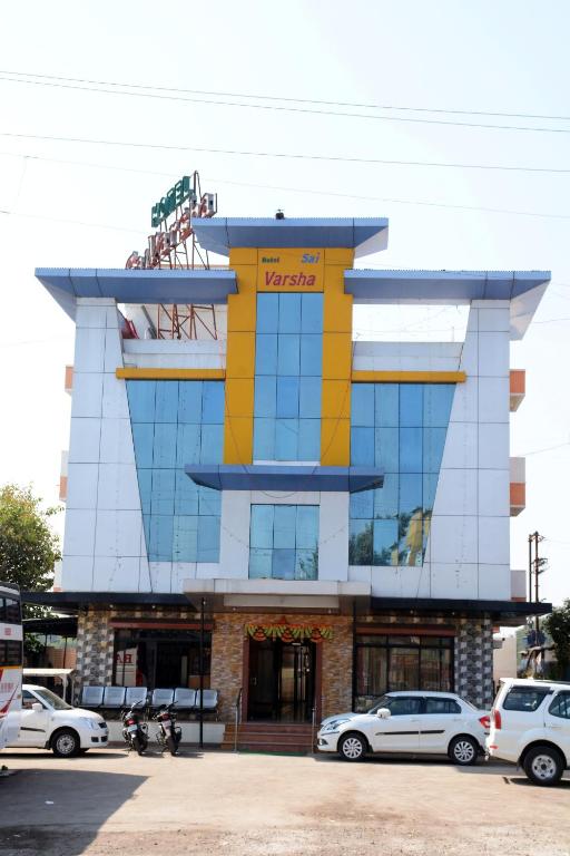 Hotel Sai Varsha photo