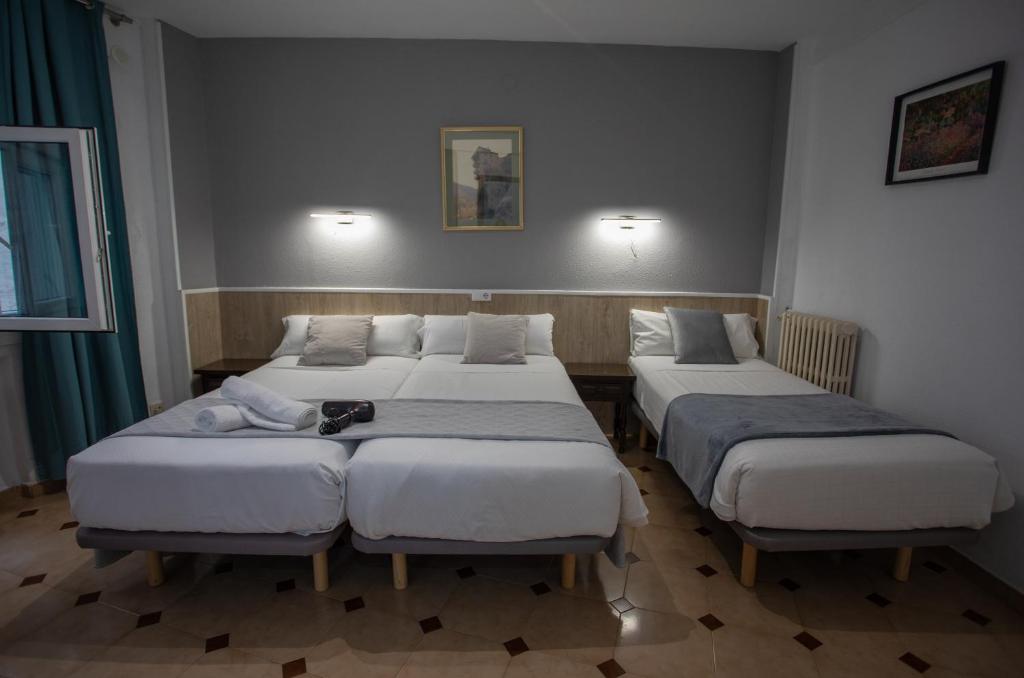 Hostal Residencia Avenida - 2