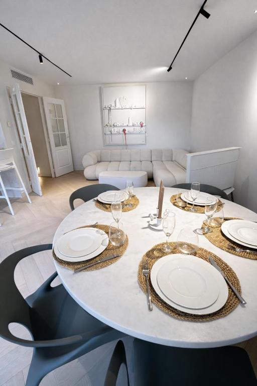 Luxurious 2-bedroom apartment - Cannes Center - 5