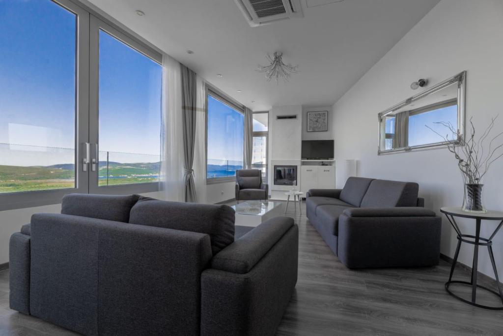 Luxury Villa II Kotor Montenegro - Sea View, Pool and Sauna - 3