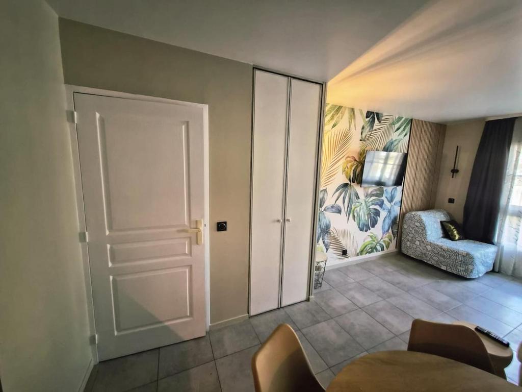 Cocoon, Pool, 5 Minutes from Disneyland Val d'Europe, Paris - 2