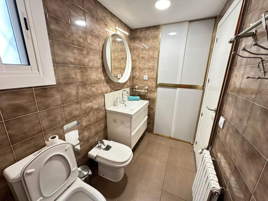 Rooms in Apartment Borrell - 3
