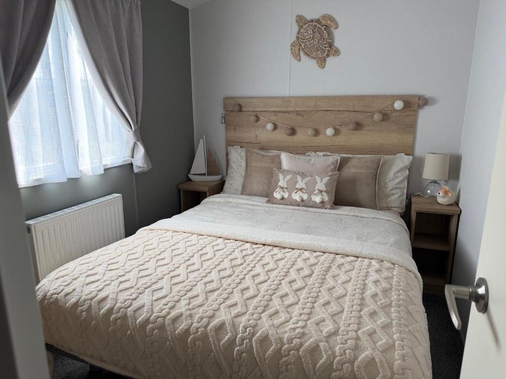 Big Boss Caravan, Camber Sands - pet-friendly stay