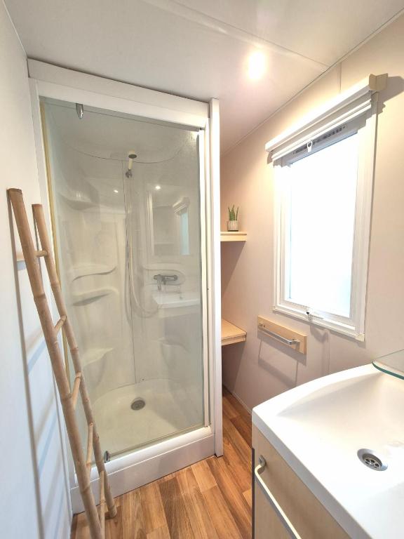 Mobil home 6 places à 900M de la mer - 5
