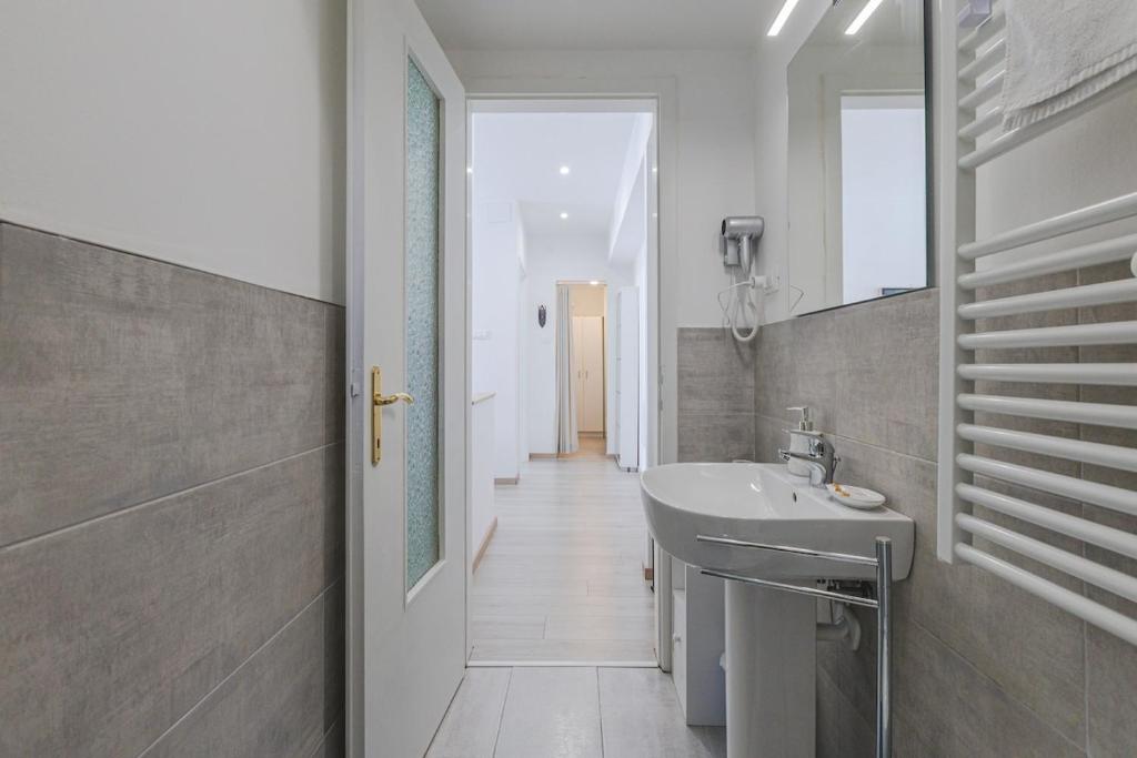 100 mt to the sea Lungomare Barcola Apartment - 3