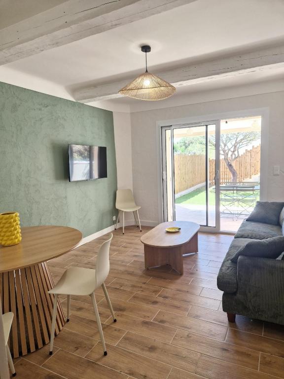 Appartement 4 personnes - 2 chambres - avec jardin privatif - 5