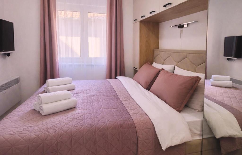 Alma Apartment - Family Stay Across Aqua Park Raj - 3