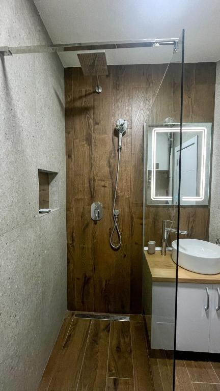 Apartment Vuk 15 min walk to Knez Mihajlova - 3