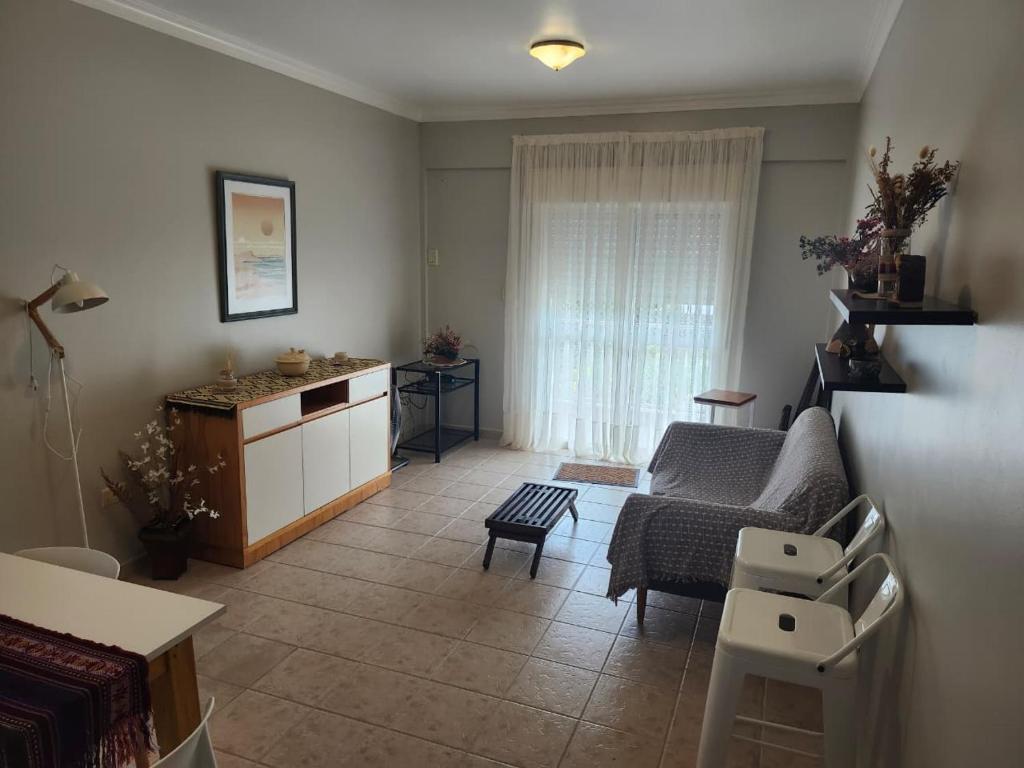 Departamento 3 ambientes en Barrio Camba Cuá a 250 metros de la Costanera - 2