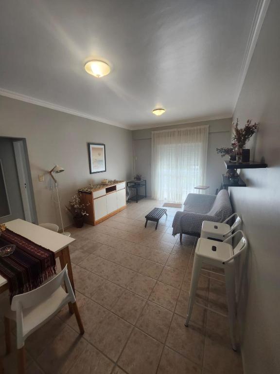 Departamento 3 ambientes en Barrio Camba Cuá a 250 metros de la Costanera - 3