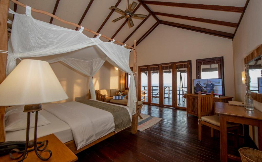 フィリティヨ アイランド リゾート (Filitheyo Island Resort)