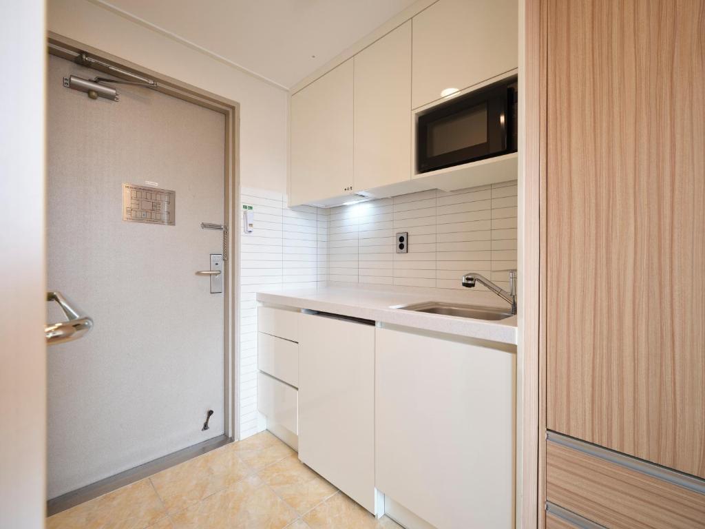 乙支路合作公寓 (Uljiro Co-op Residence)