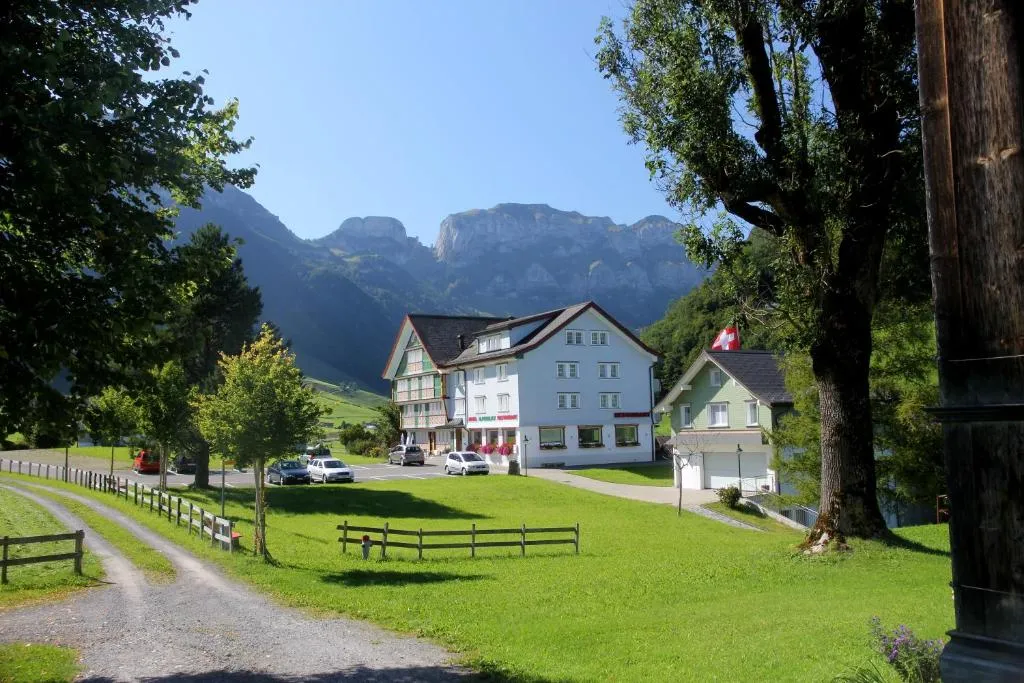 Hotel Alpenblick, hotel in Weissbad