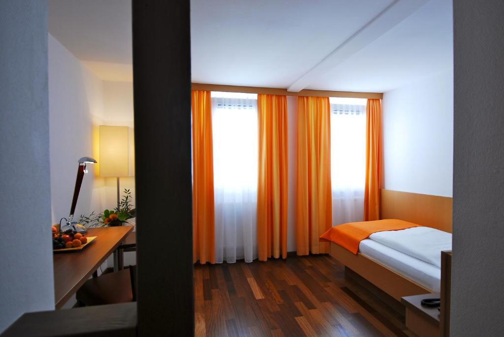 Hotel Germania photo