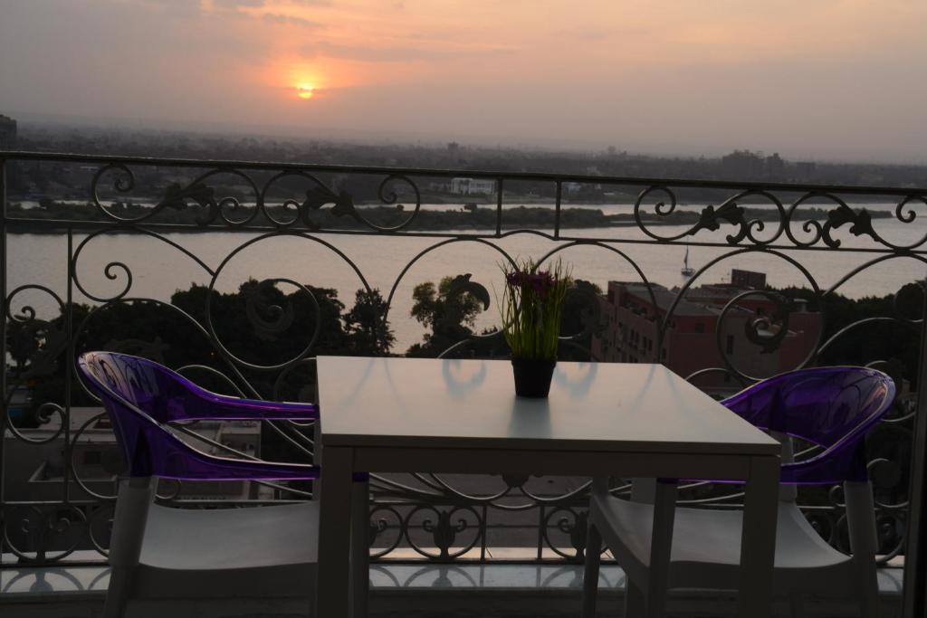 Luxury Nile Maadi Cairo Apartment photo