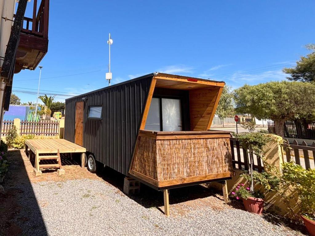 Kuyen Hostel & Tiny Houses - 3