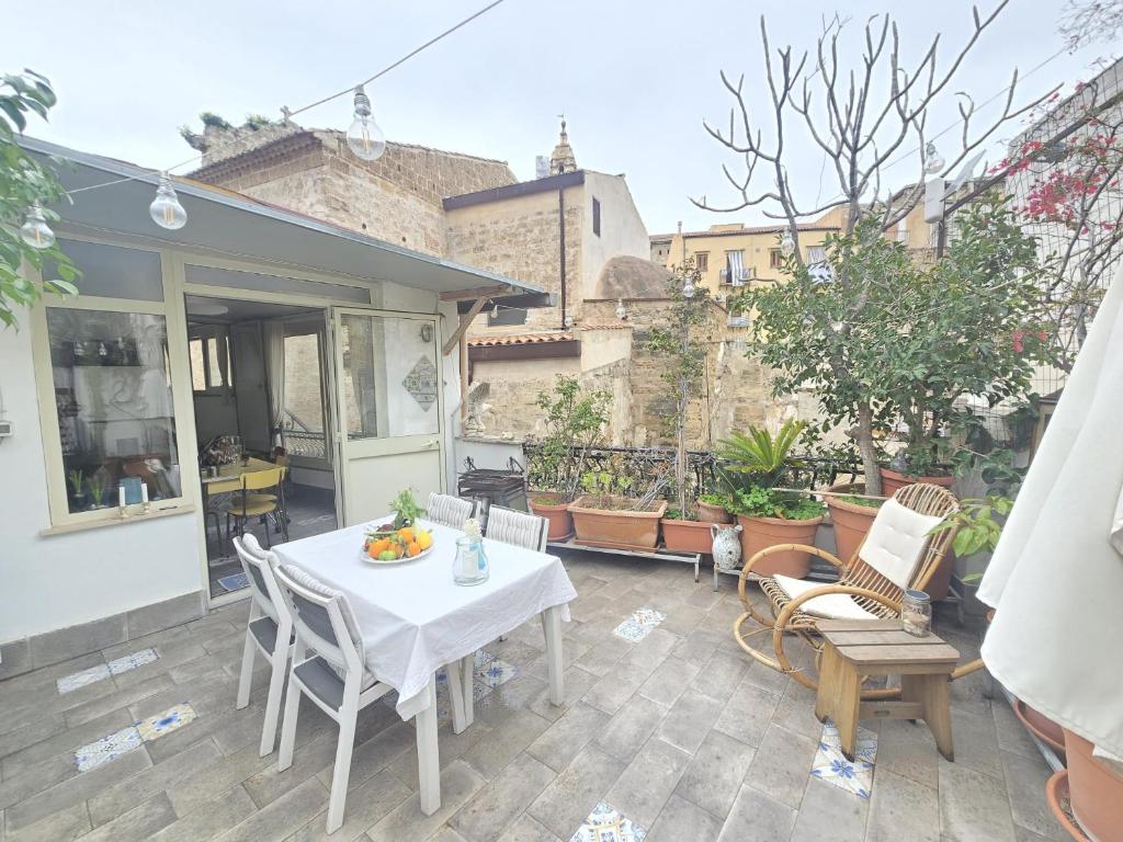Casa Louisa - Rooftop City House - 3