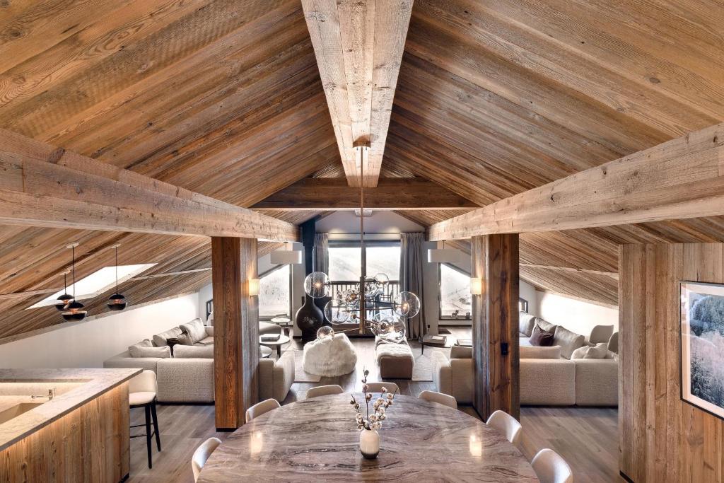 Antarès Mira 301 luxury penthouse duplex ski in and out - 2