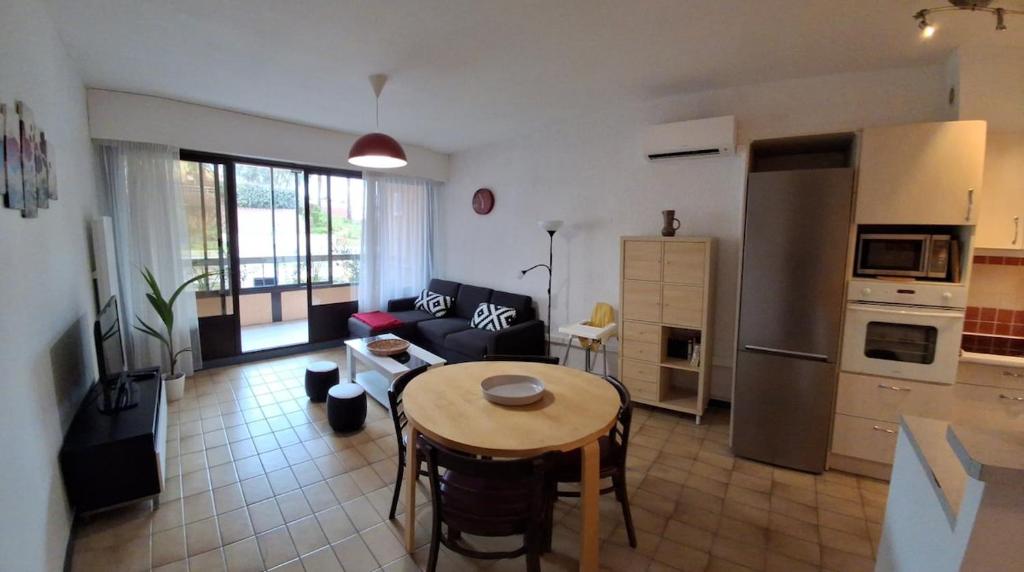 Grand T3, 2 pas de la Plage - Terrasse et Plancha - 1
